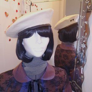 VTG cream wool beret